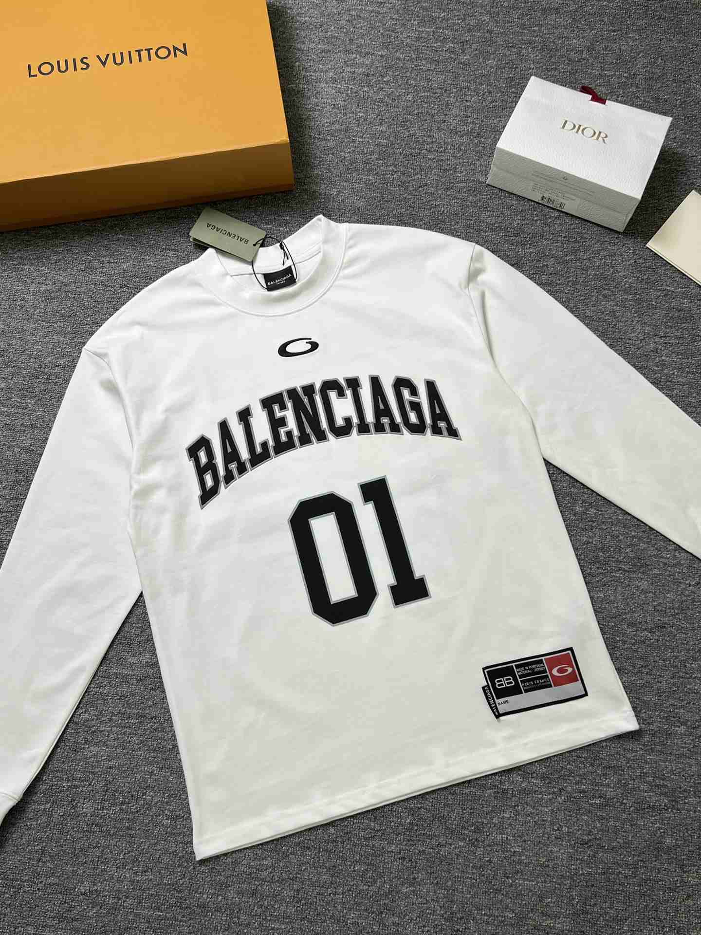 Balenciaga Sweatshirt