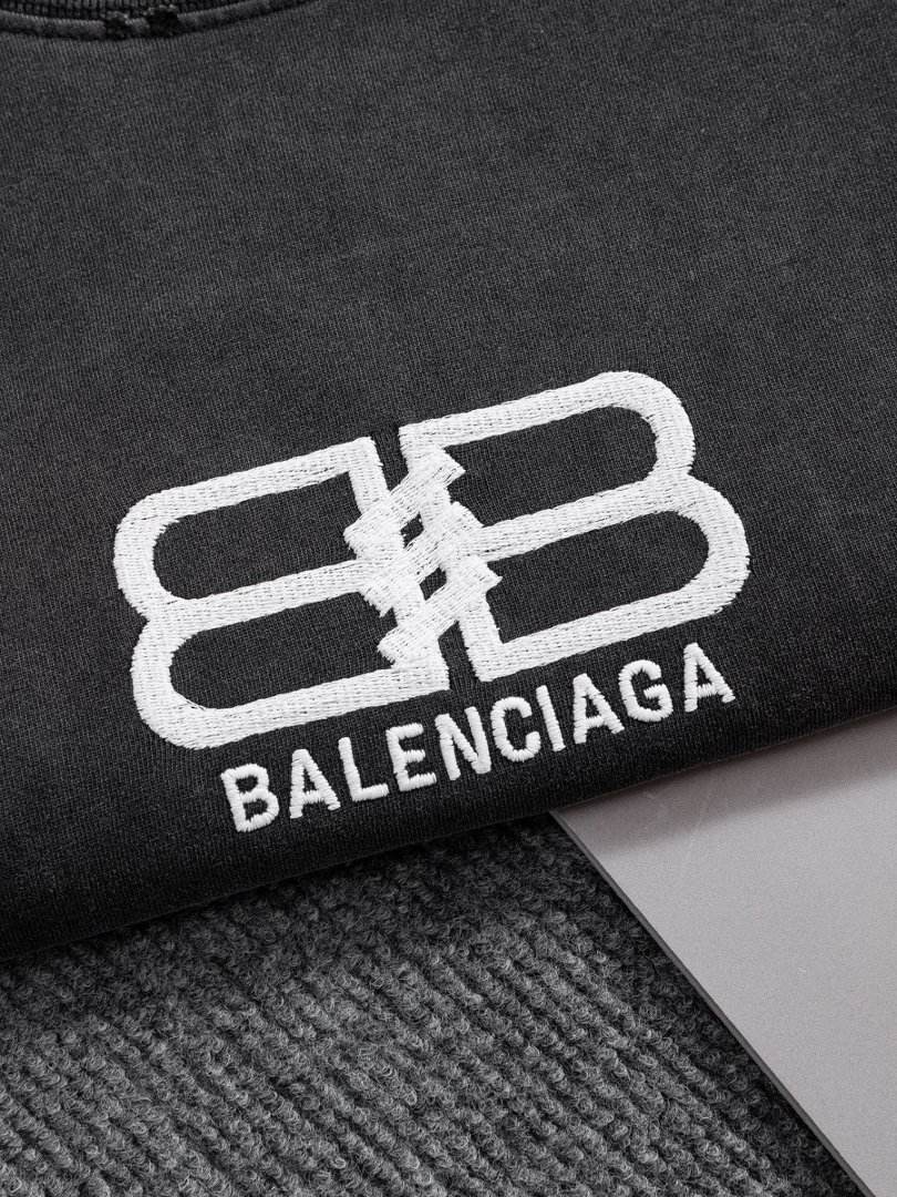 Balenciaga T-Shirt