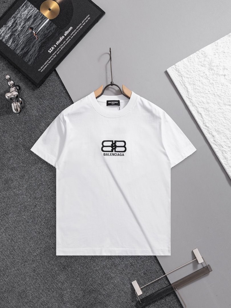 Balenciaga T-Shirt