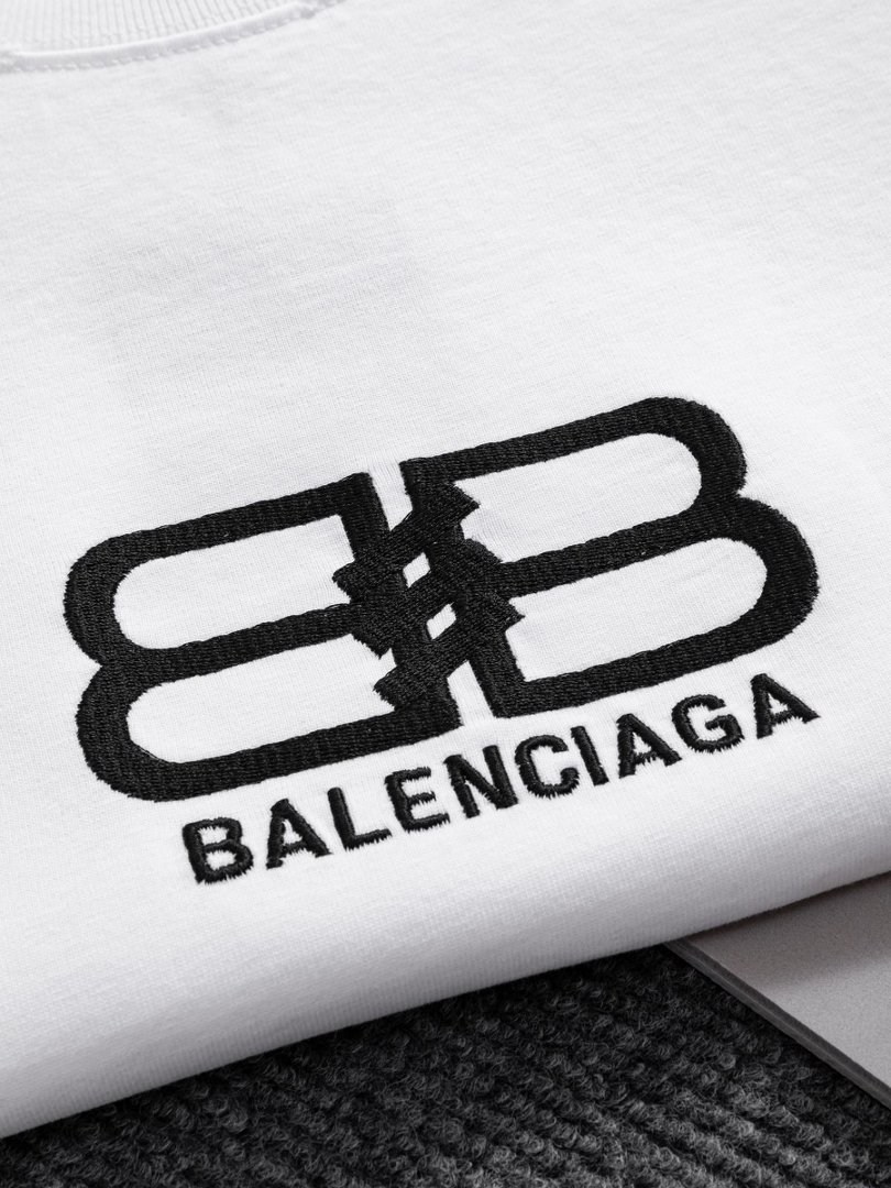 Balenciaga T-Shirt