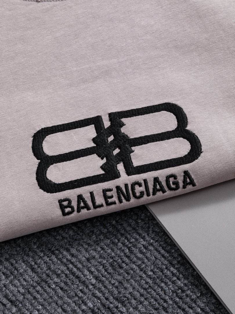 Balenciaga T-Shirt