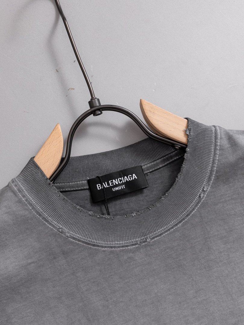 Balenciaga T-Shirt