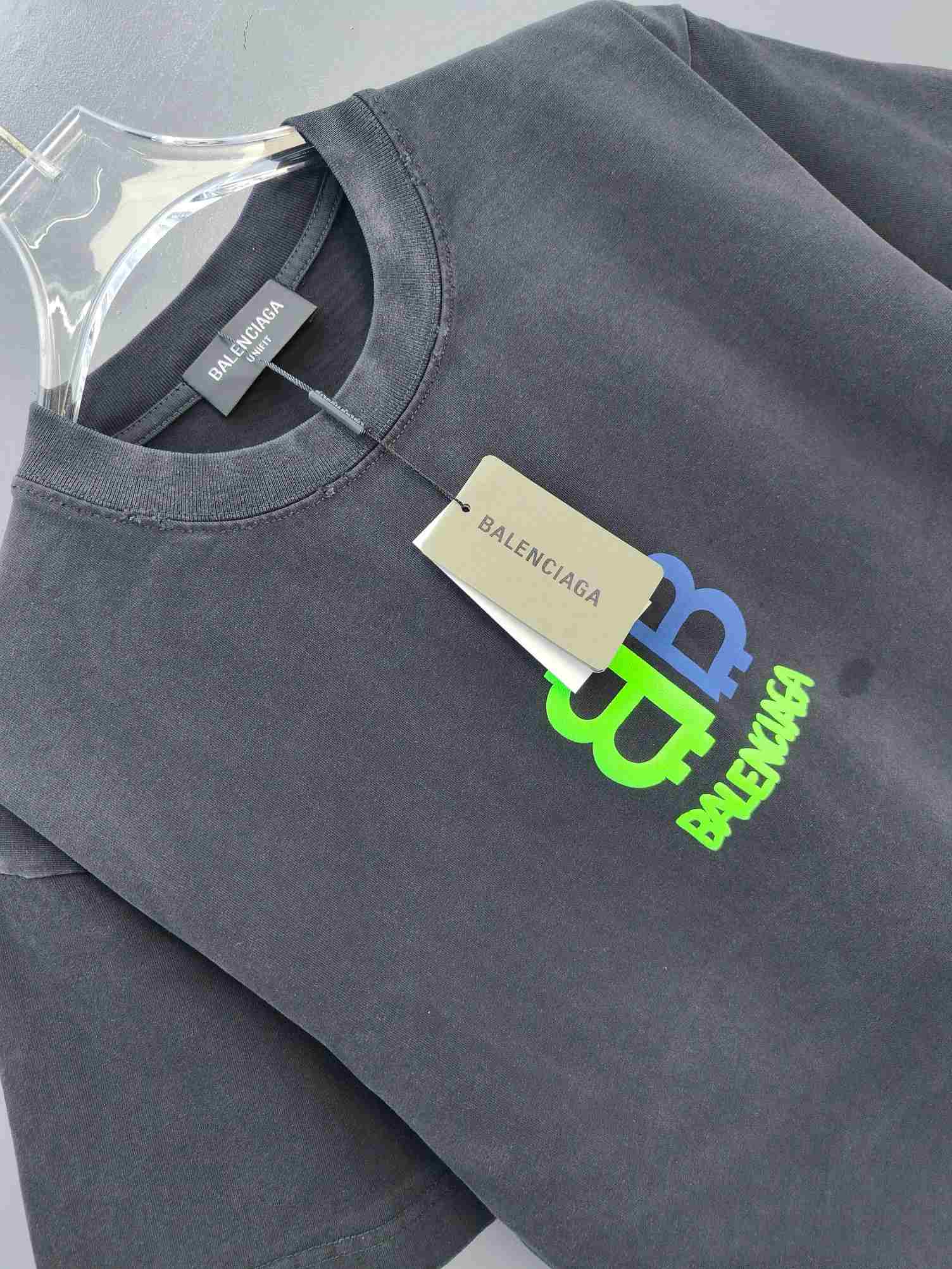 Balenciaga T-Shirt
