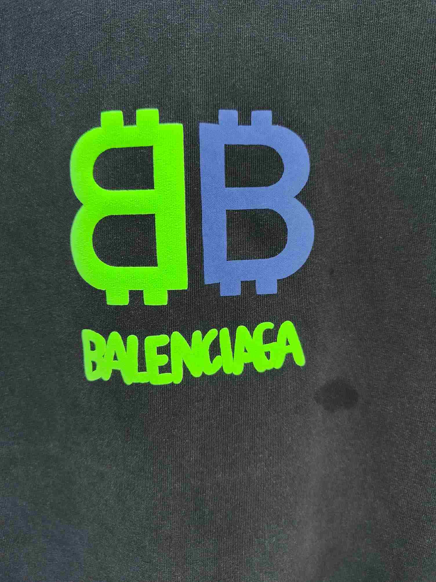 Balenciaga T-Shirt