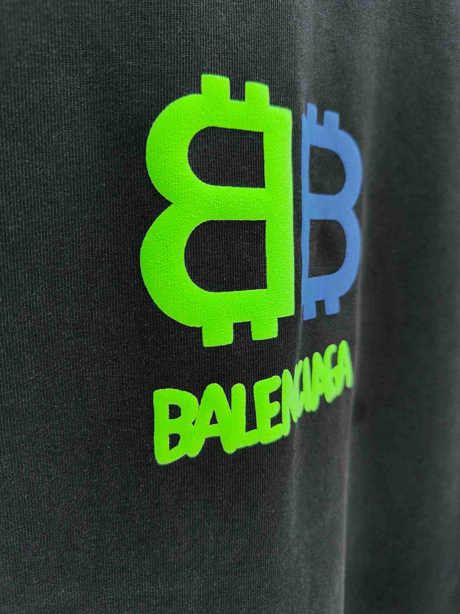 Balenciaga T-Shirt