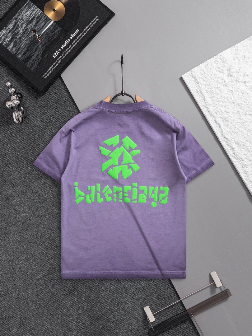 Balenciaga T-Shirt