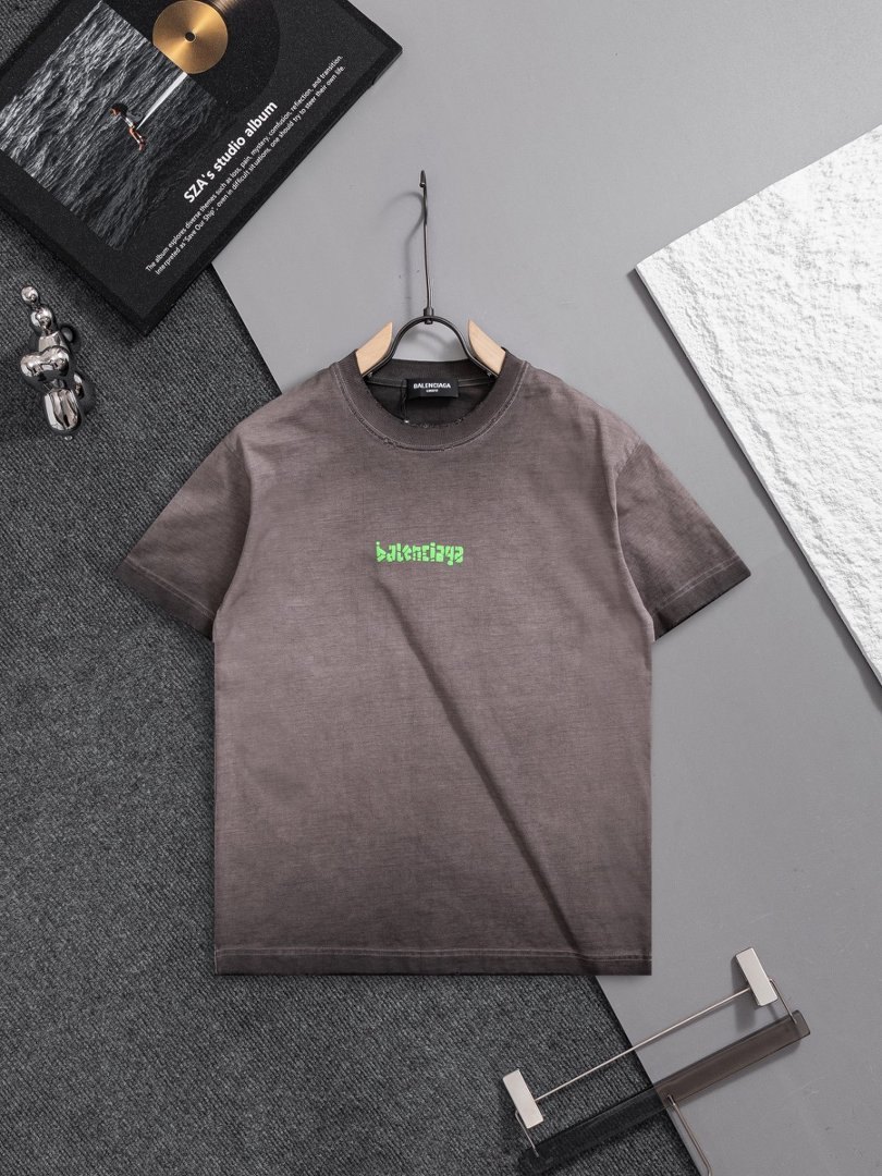 Balenciaga T-Shirt