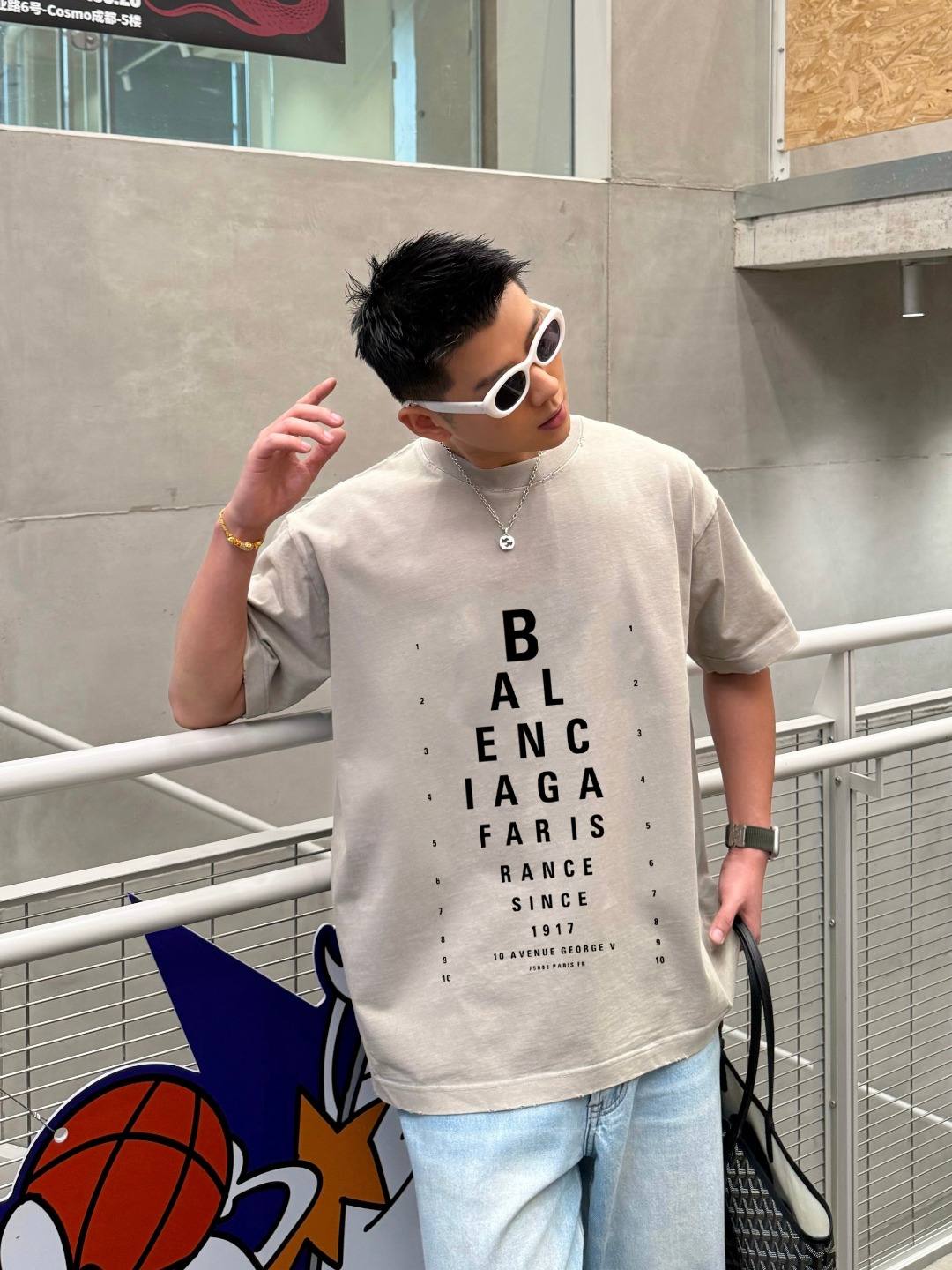 Balenciaga T-Shirt