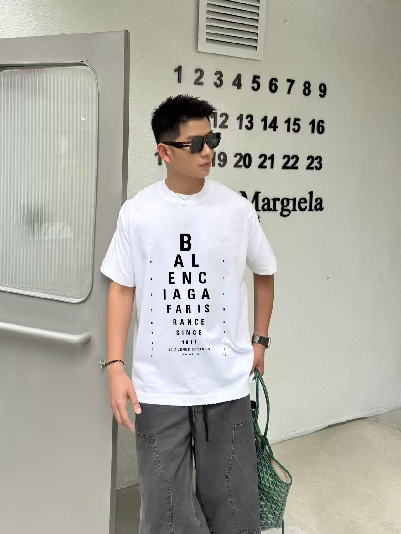 Balenciaga T-Shirt