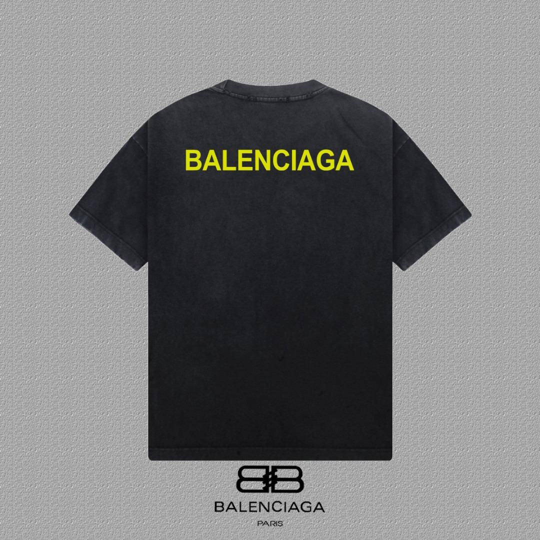 Balenciaga T-Shirt