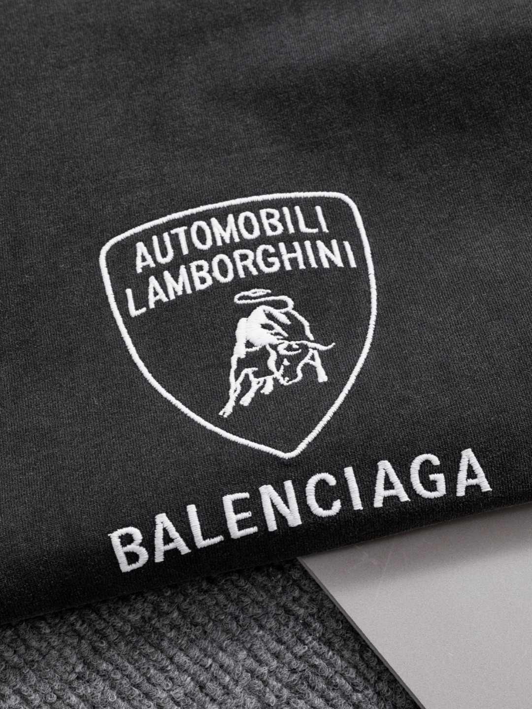 Balenciaga T-Shirt