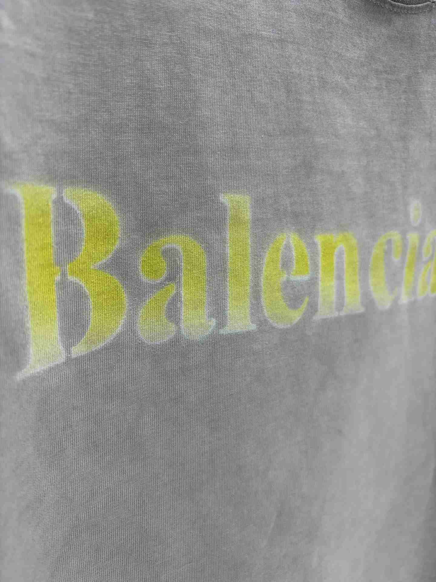 Balenciaga T-Shirt