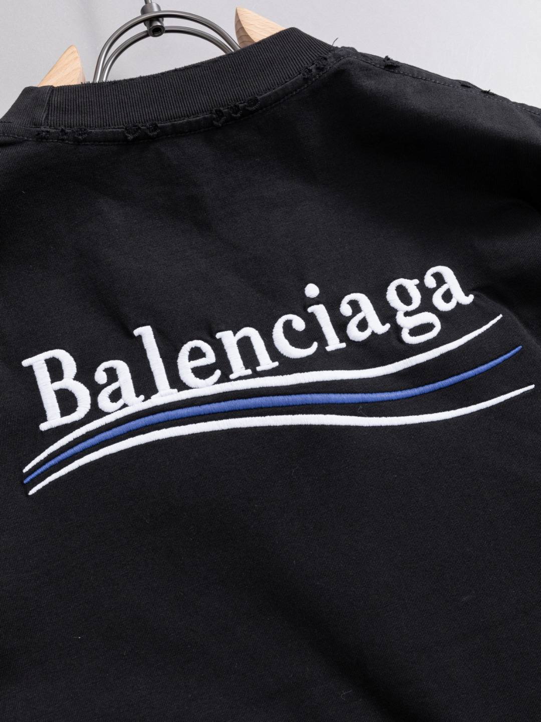 Balenciaga T-Shirt
