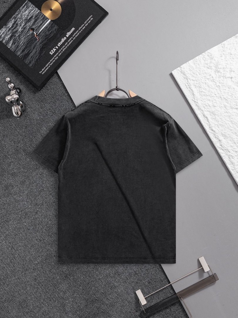 Balenciaga T-Shirt