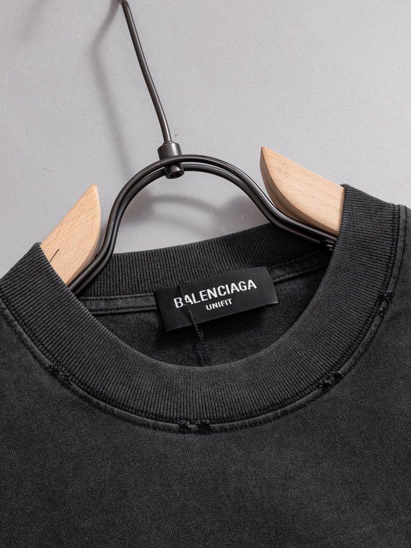 Balenciaga T-Shirt