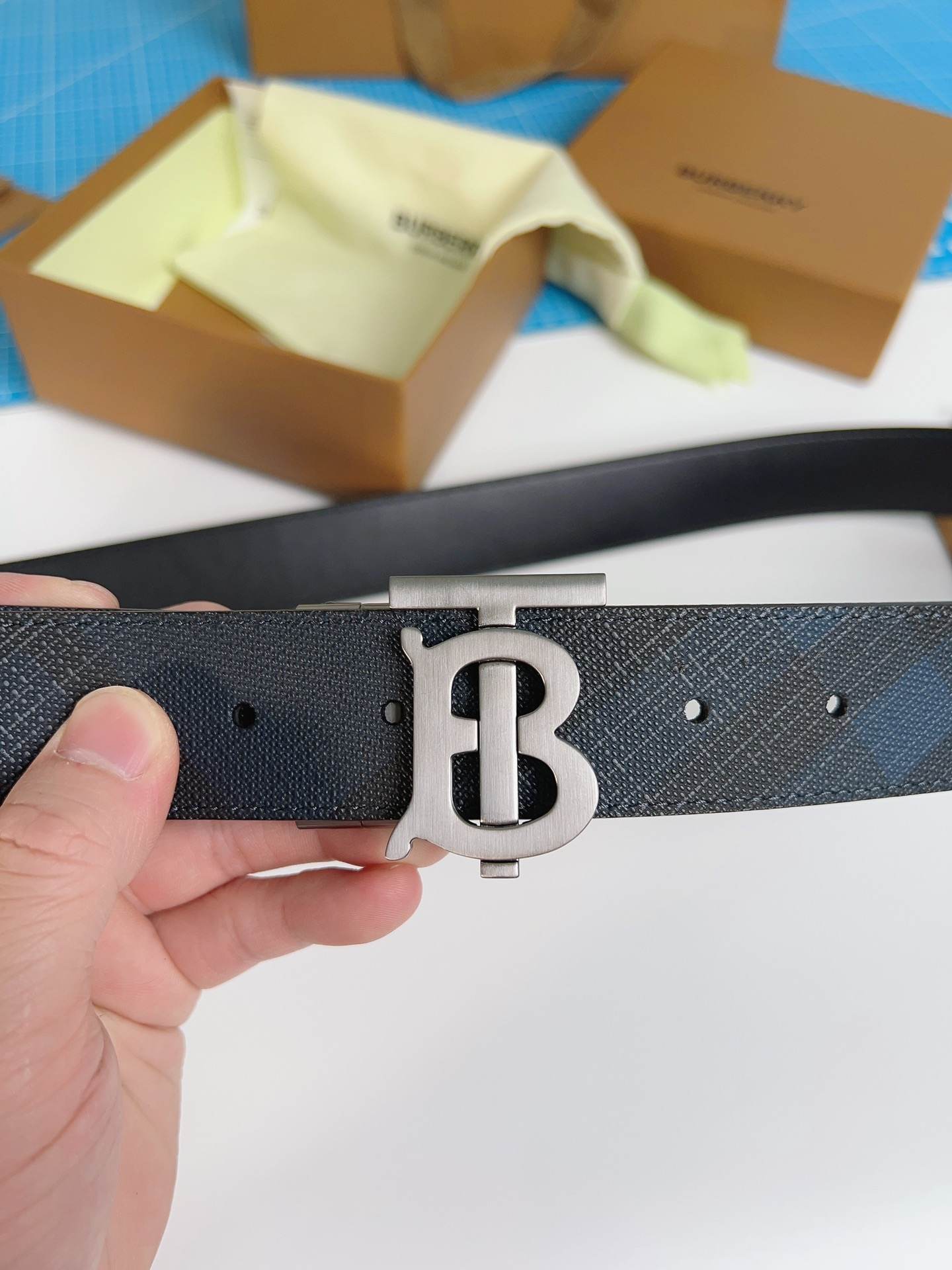 Burberry Belt – 35mm