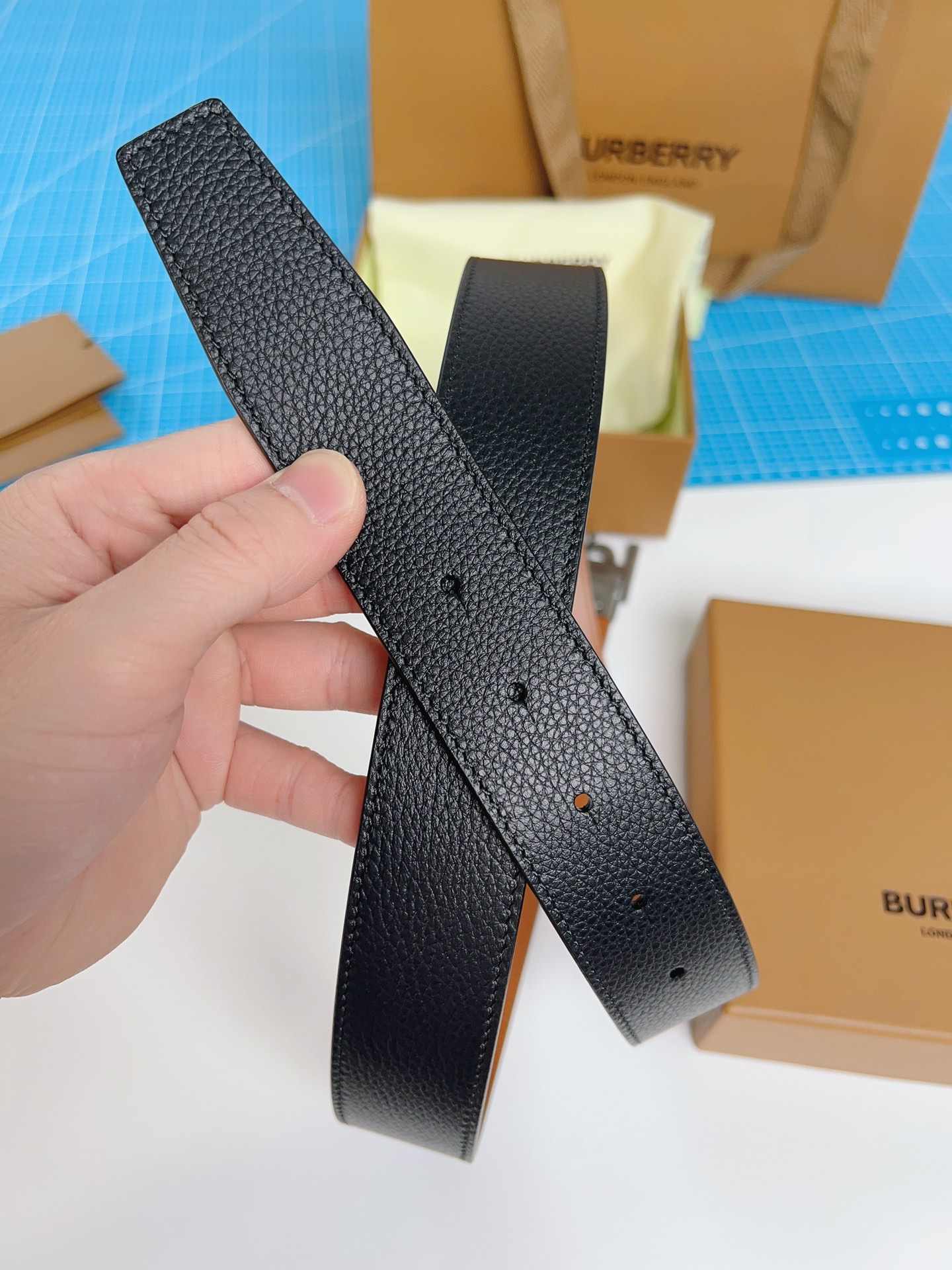Burberry Belt – 35mm