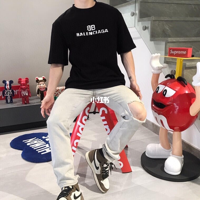 Balenciaga Graphic T-Shirt