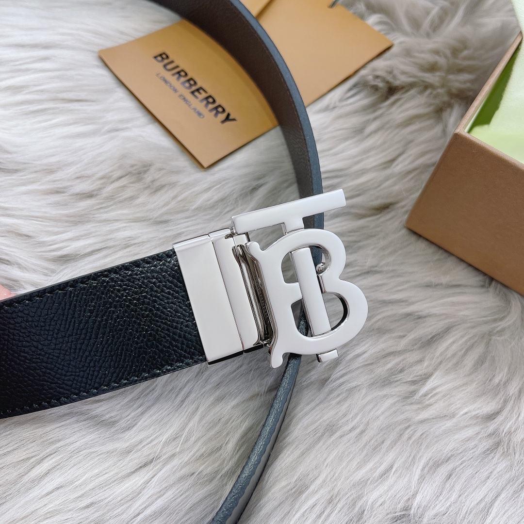 Burberry Belt – 35mm