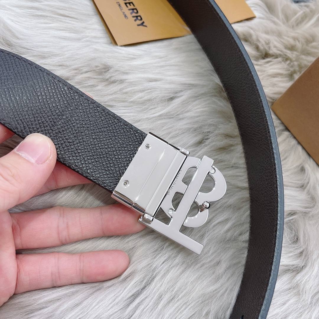 Burberry Belt – 35mm
