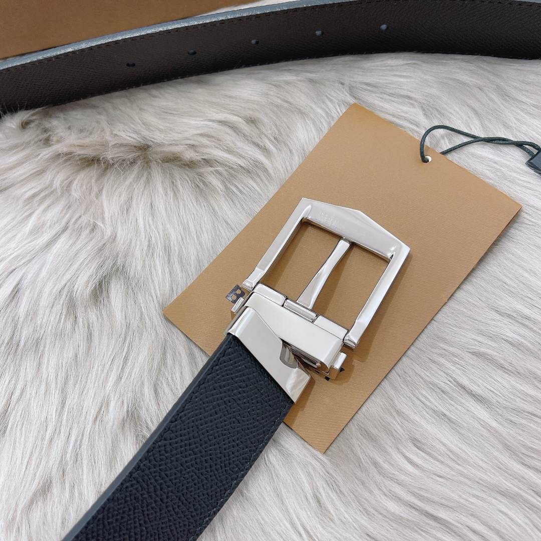 Burberry Belt – 35mm