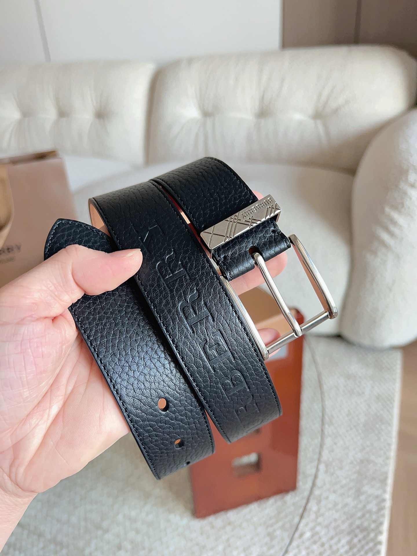 Burberry Belt – 35mm