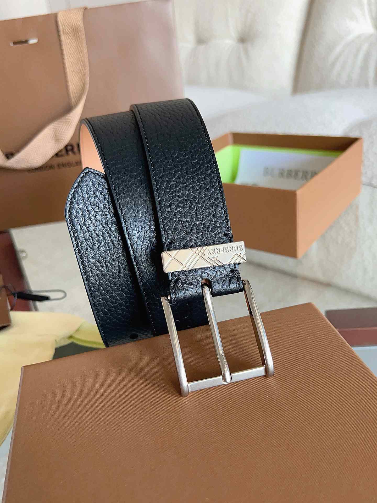 Burberry Belt – 35mm