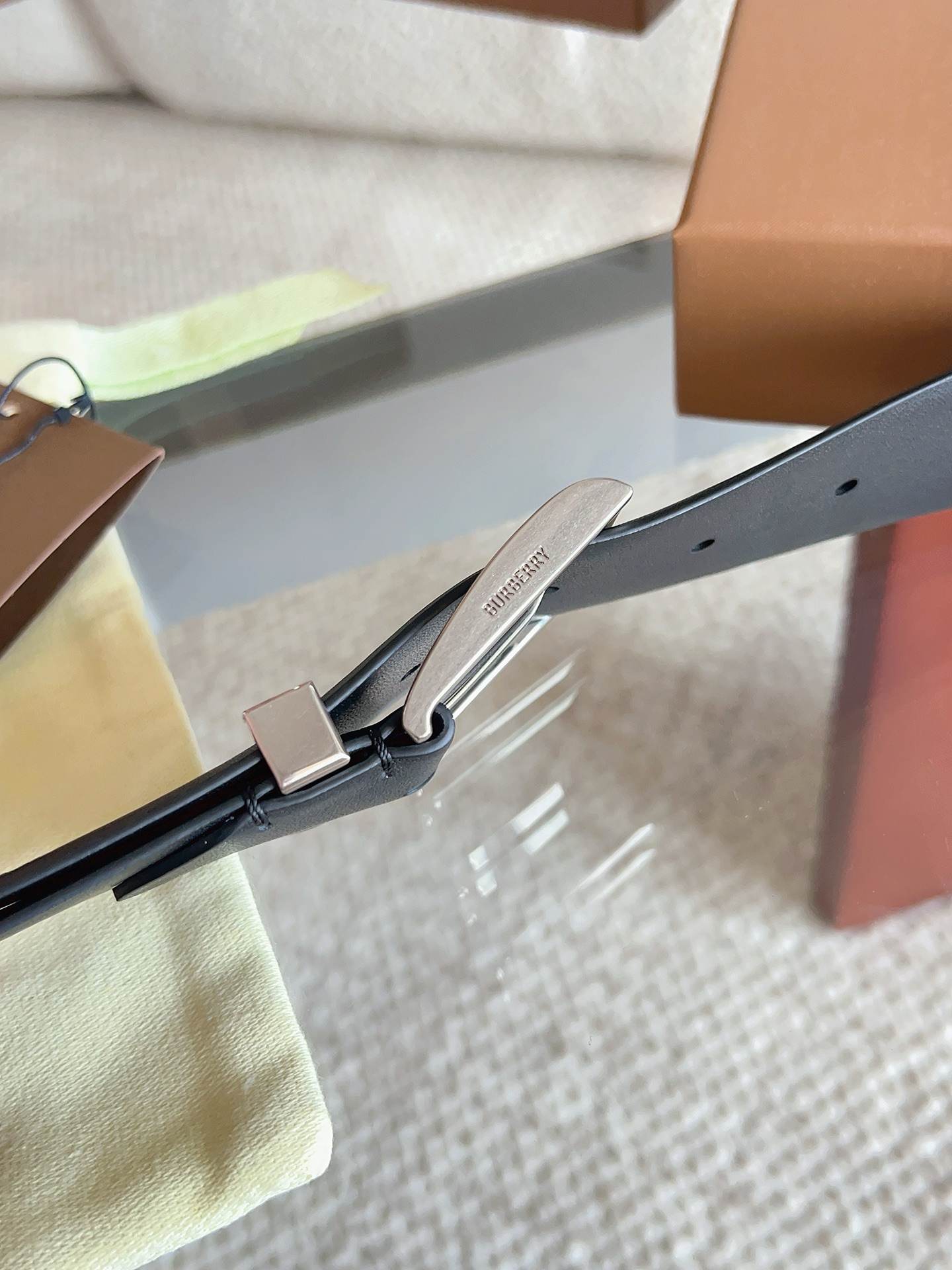 Burberry Belt – 35mm