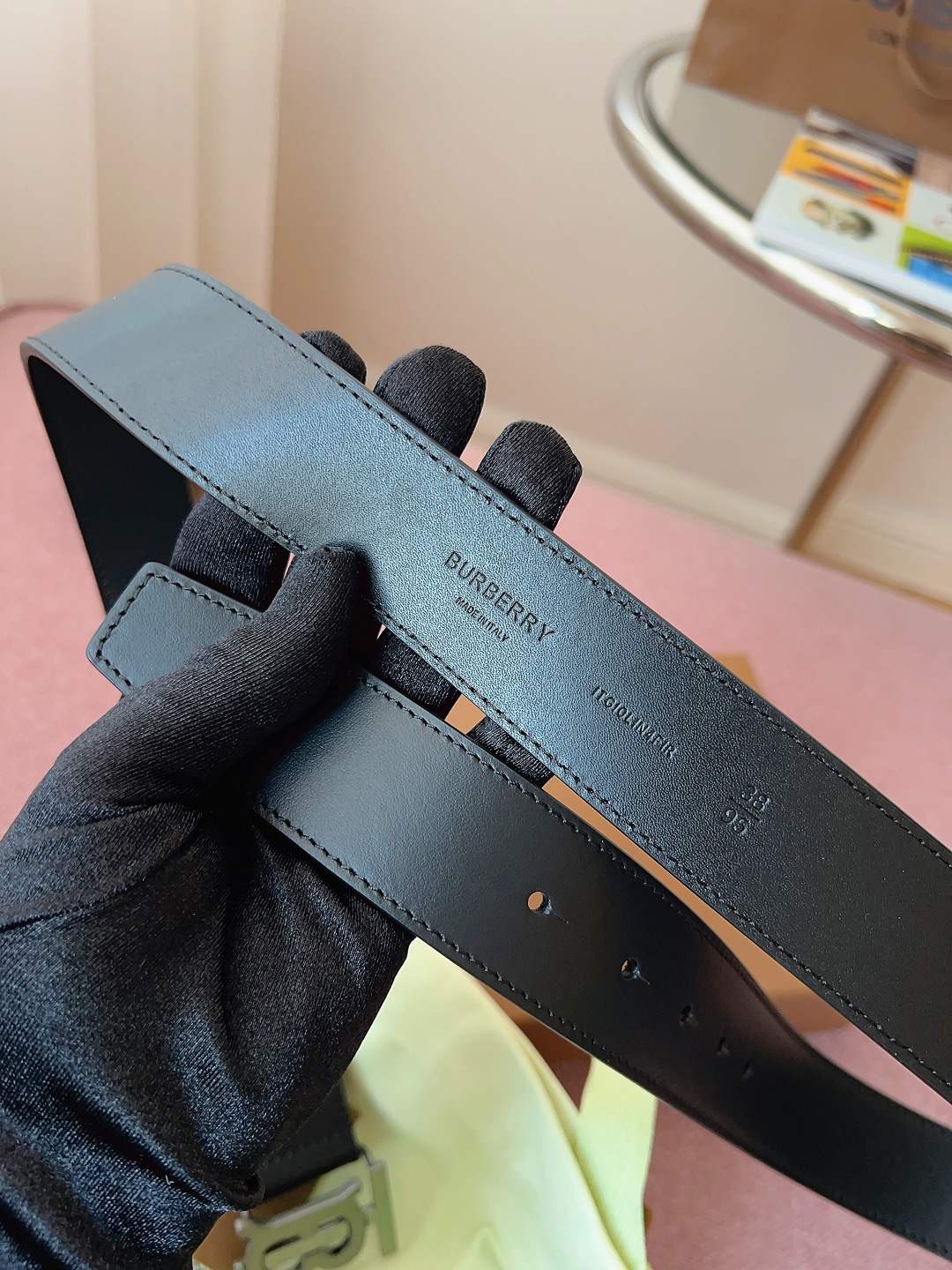 Burberry Belt – 35mm
