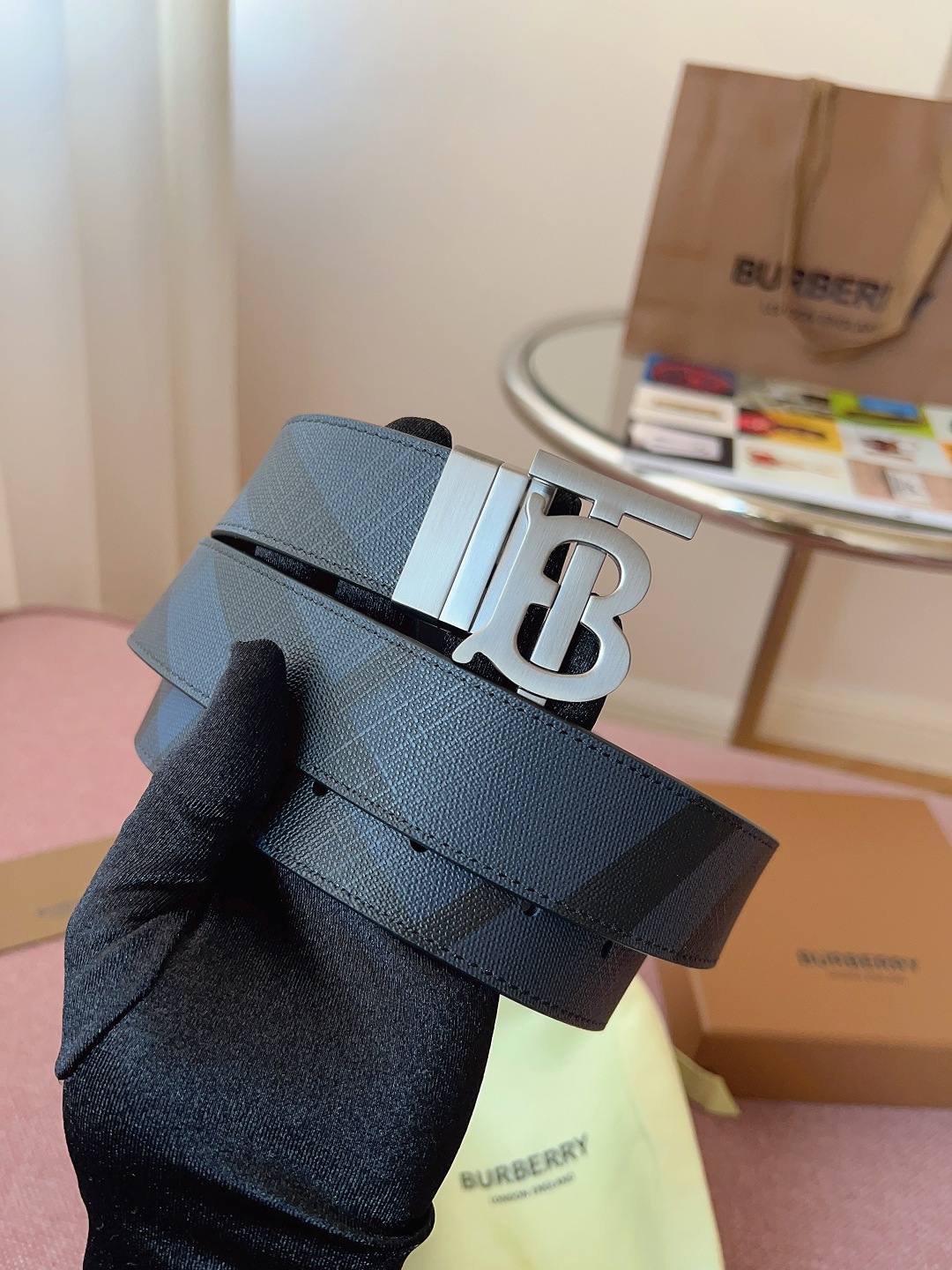 Burberry Belt – 35mm