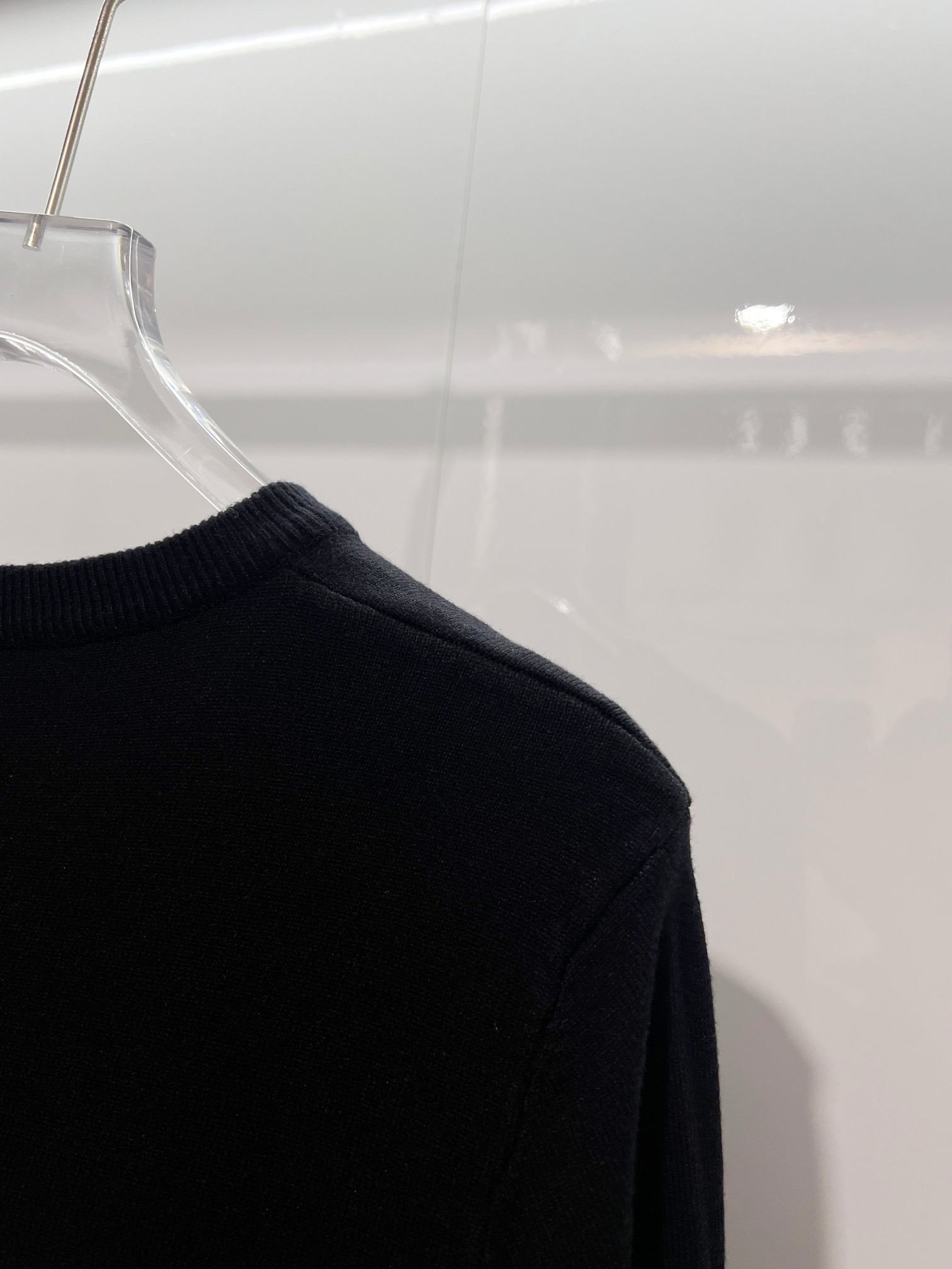 Burberry Logo Graphic Sweater