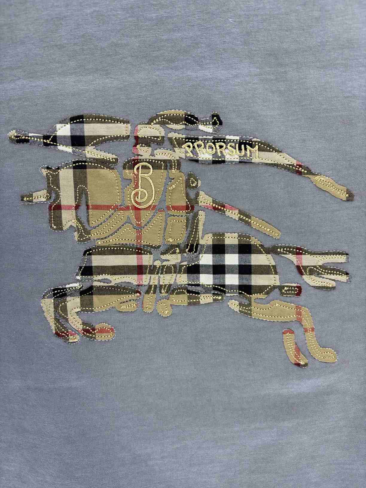 Burberry T-Shirt
