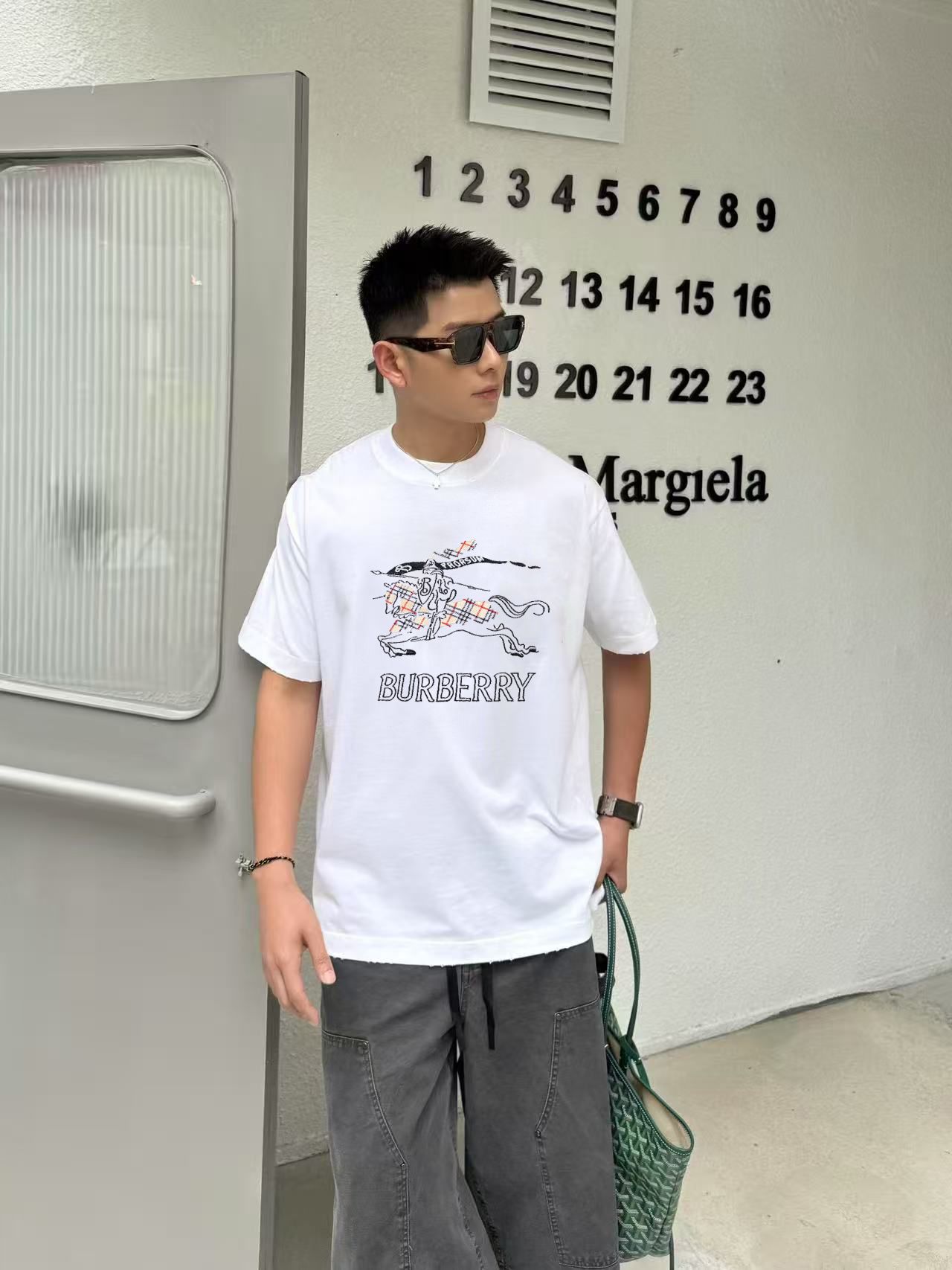 Burberry T-Shirt