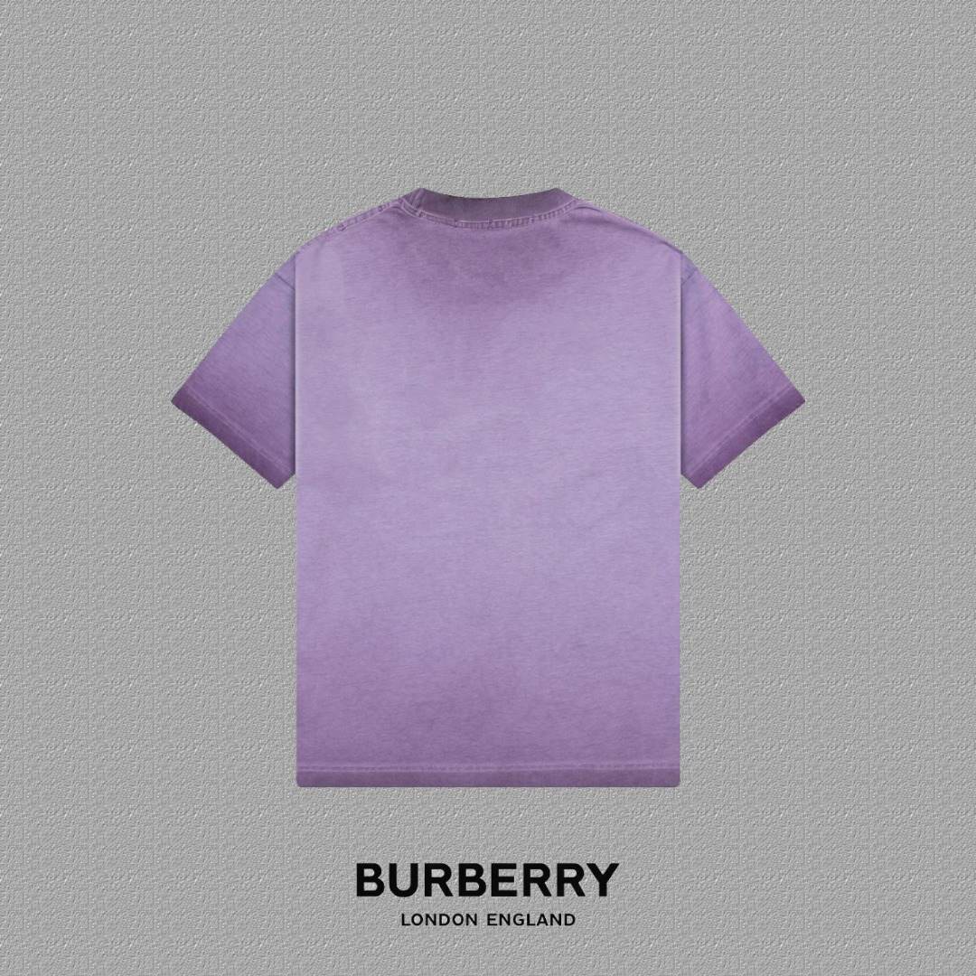 Burberry T-Shirt