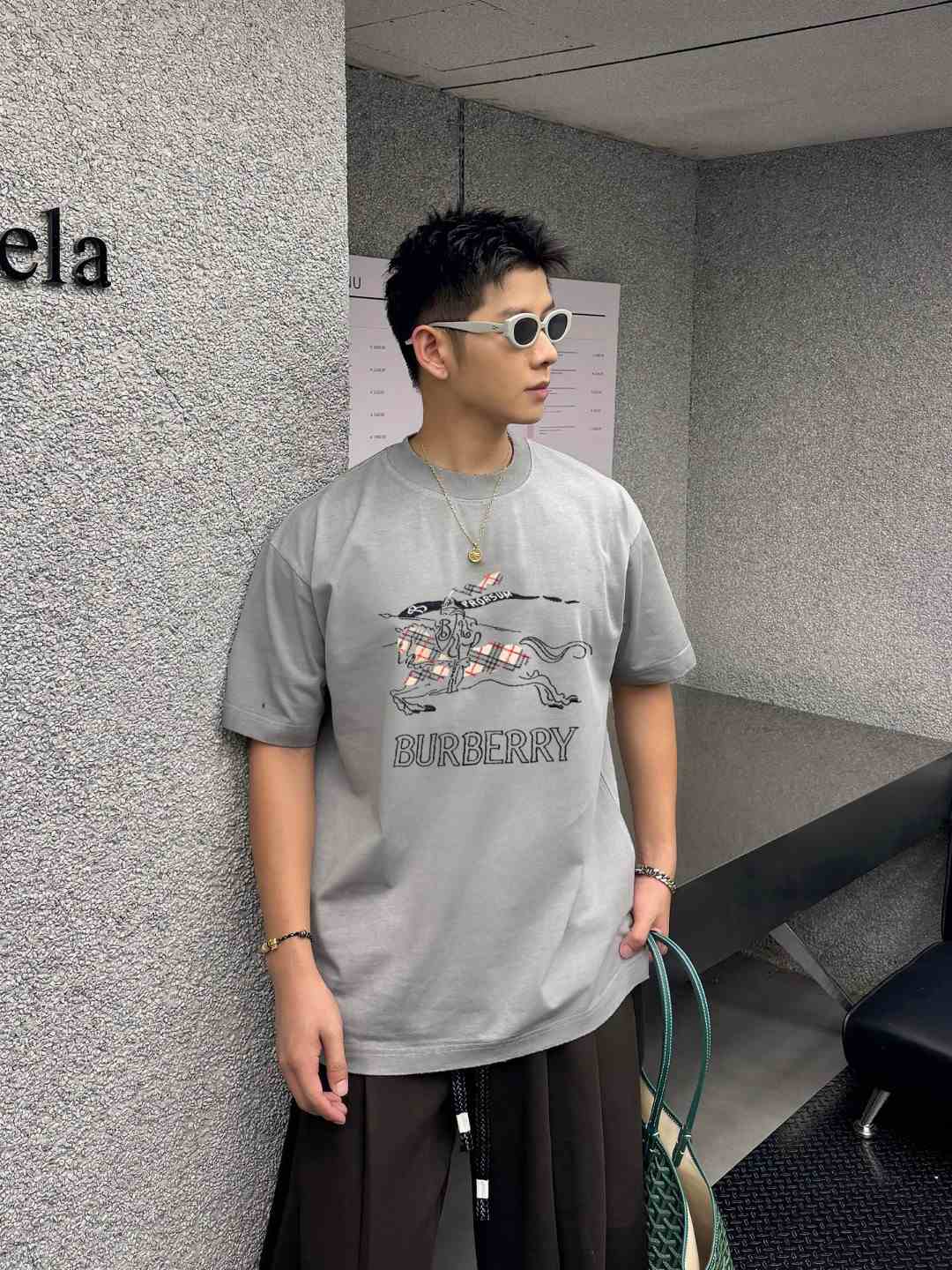 Burberry T-Shirt