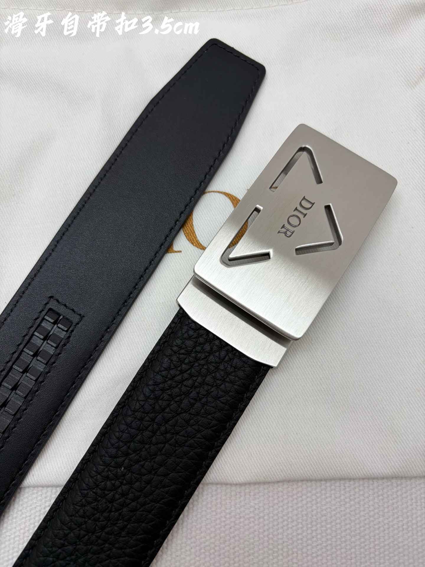 Dior Belt – 35mm