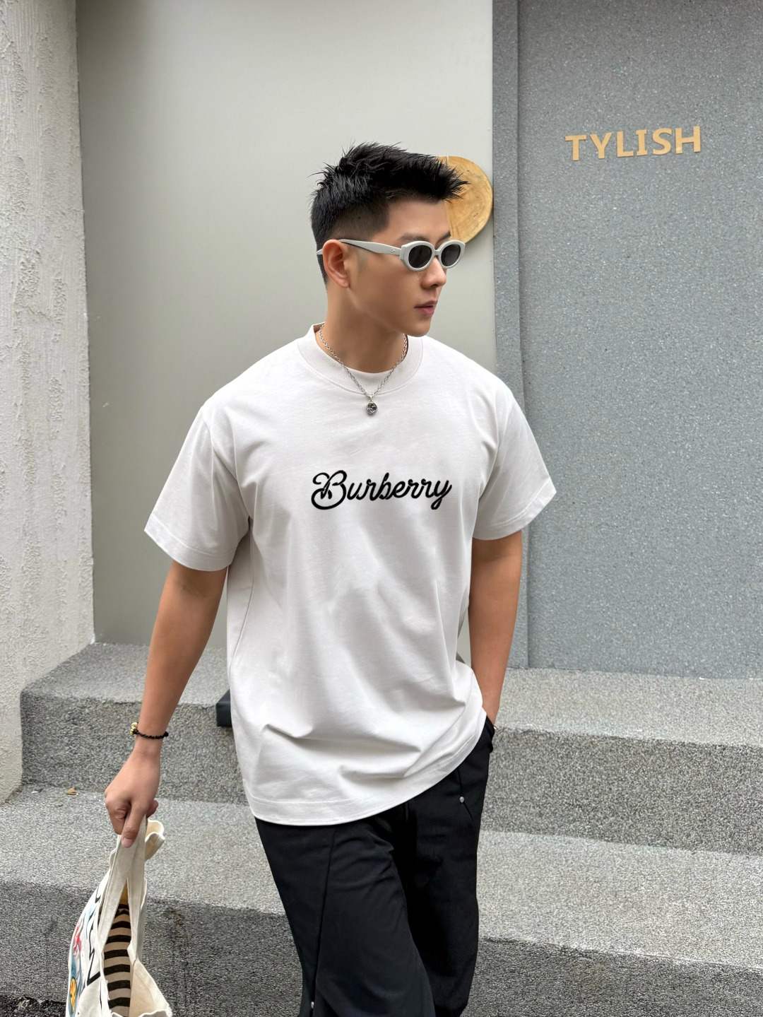Burberry Logo Graphic T-Shirt