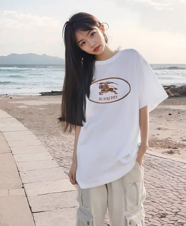 Burberry Logo Graphic T-Shirt