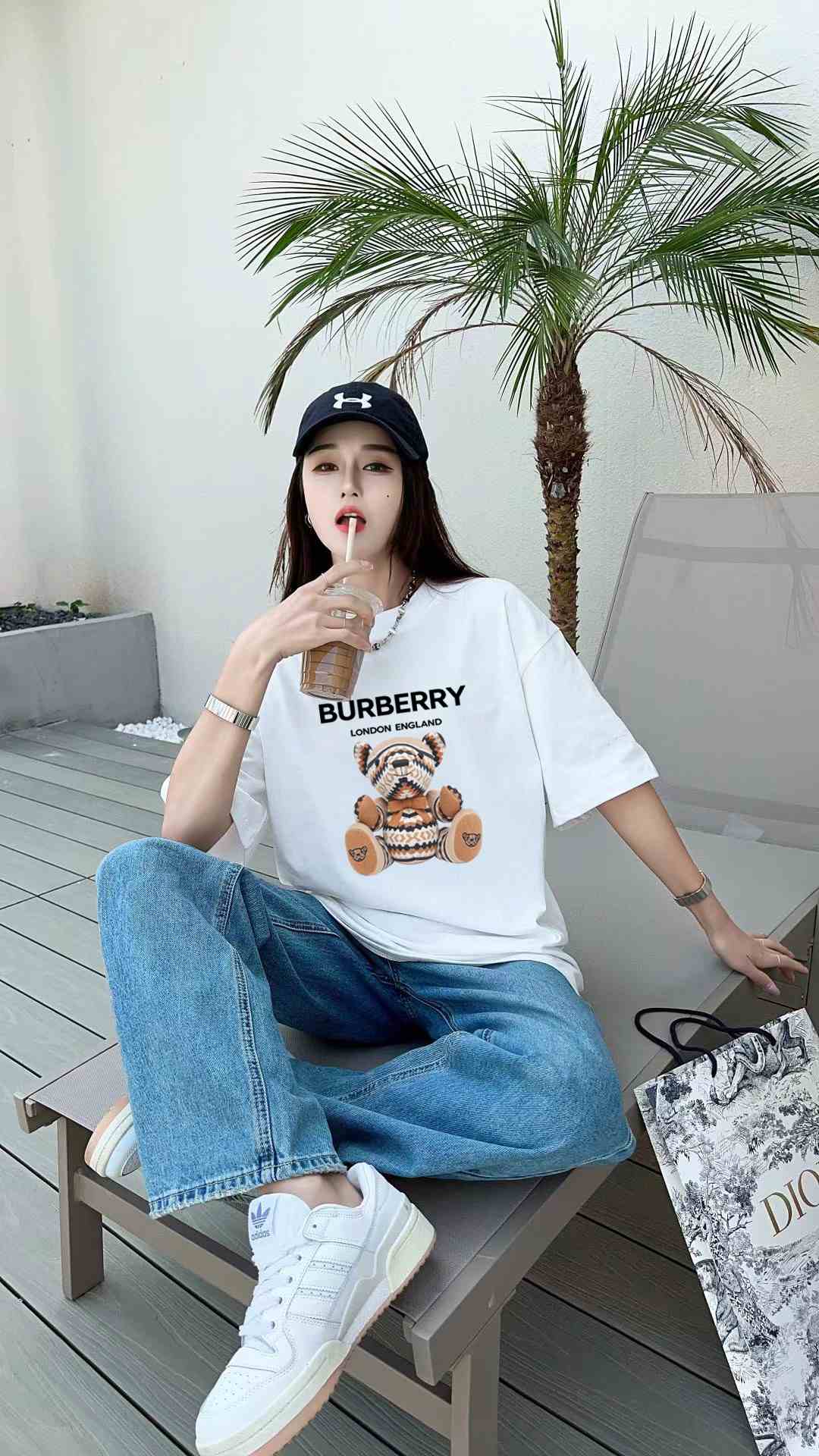 Burberry Logo Graphic T-Shirt