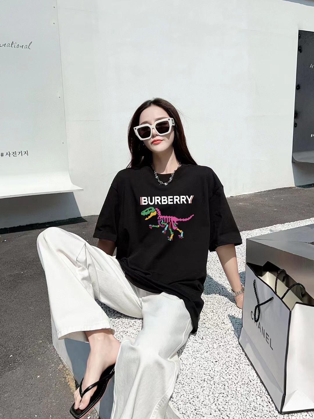 Burberry Logo Graphic T-Shirt