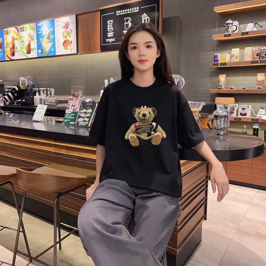 Burberry Logo Graphic T-Shirt