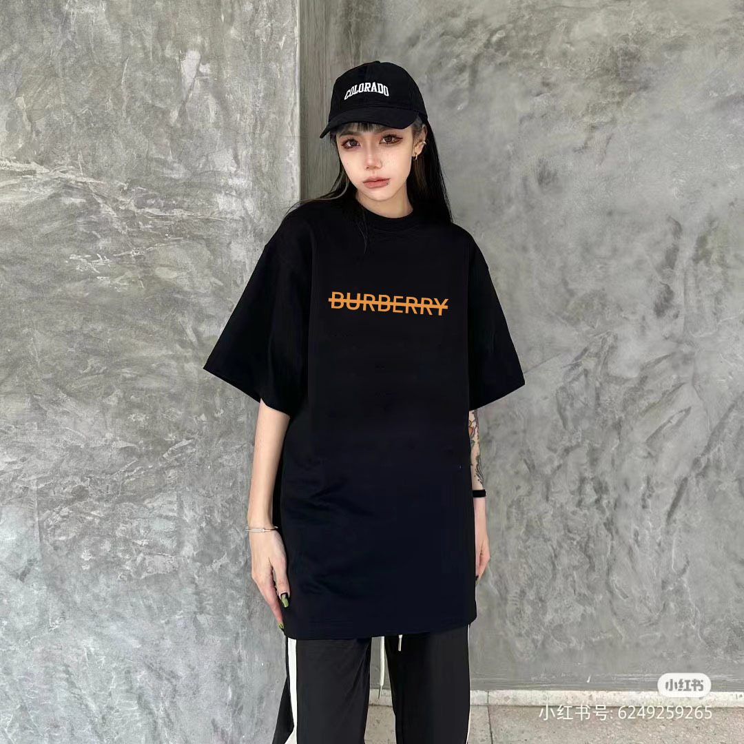 Burberry Logo Graphic T-Shirt