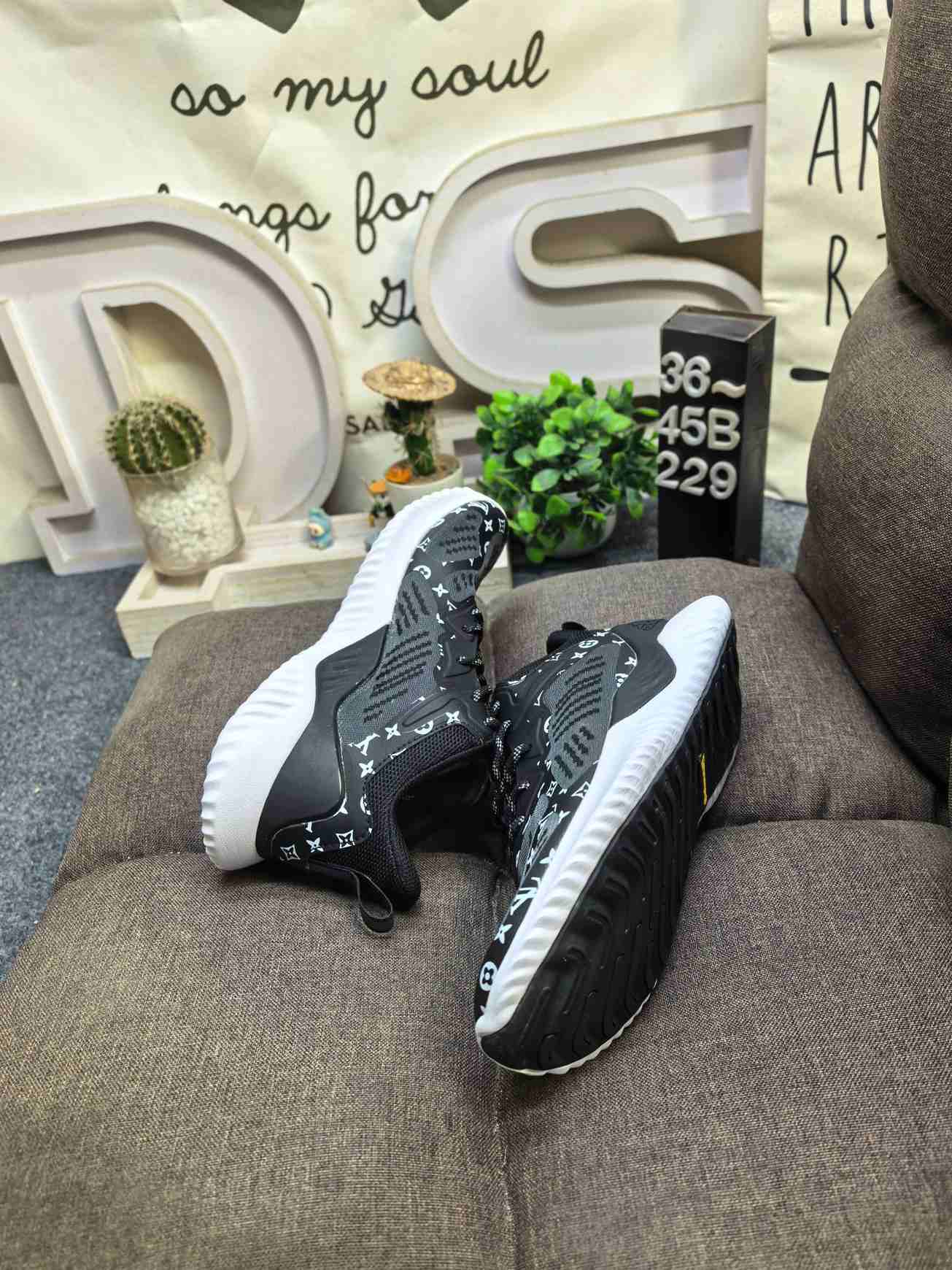 adidas Alphabounce beyond m Shoes