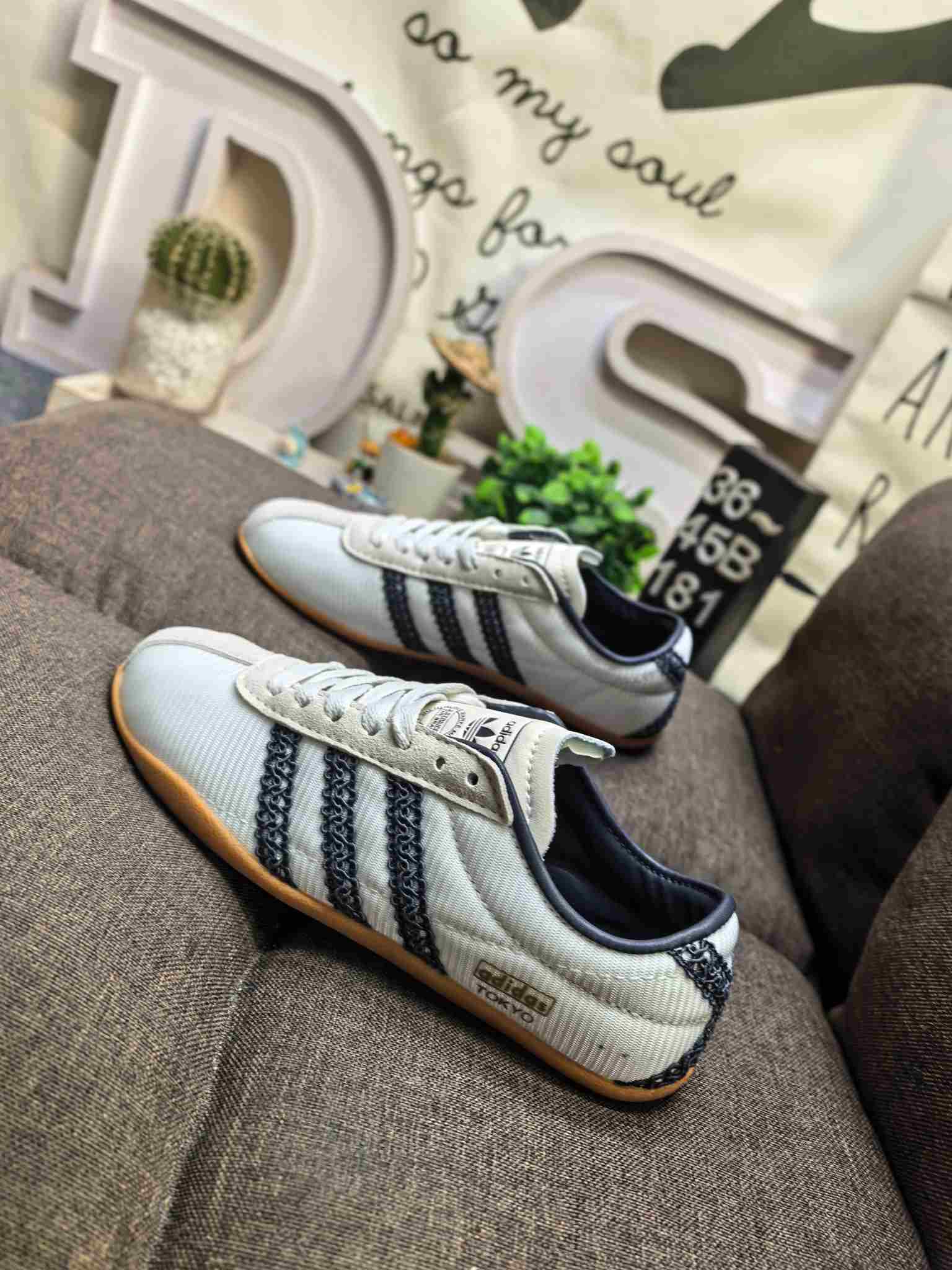 adidas TOKYO W Shoes