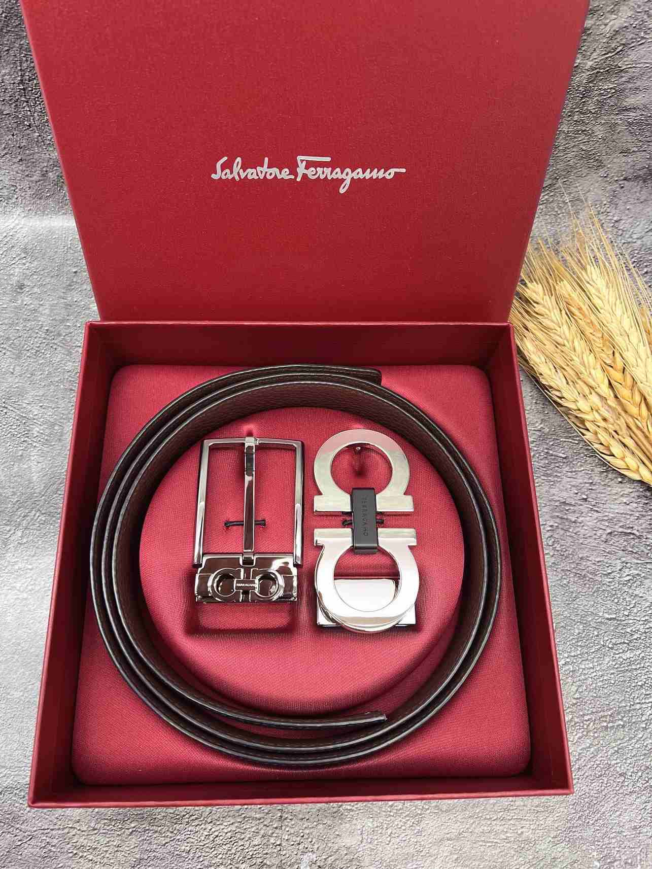 Ferragamo Belt – 35mm