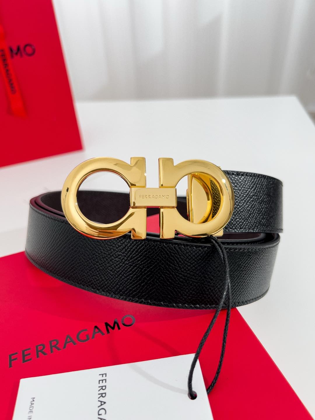 Ferragamo Belt – 35mm
