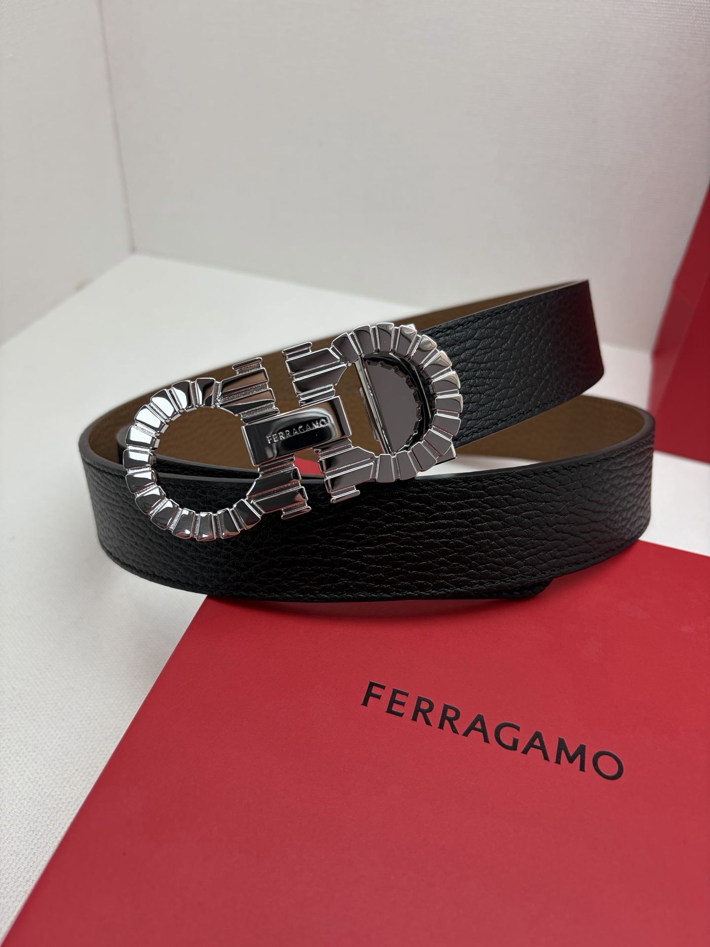 Ferragamo Belt – 35mm