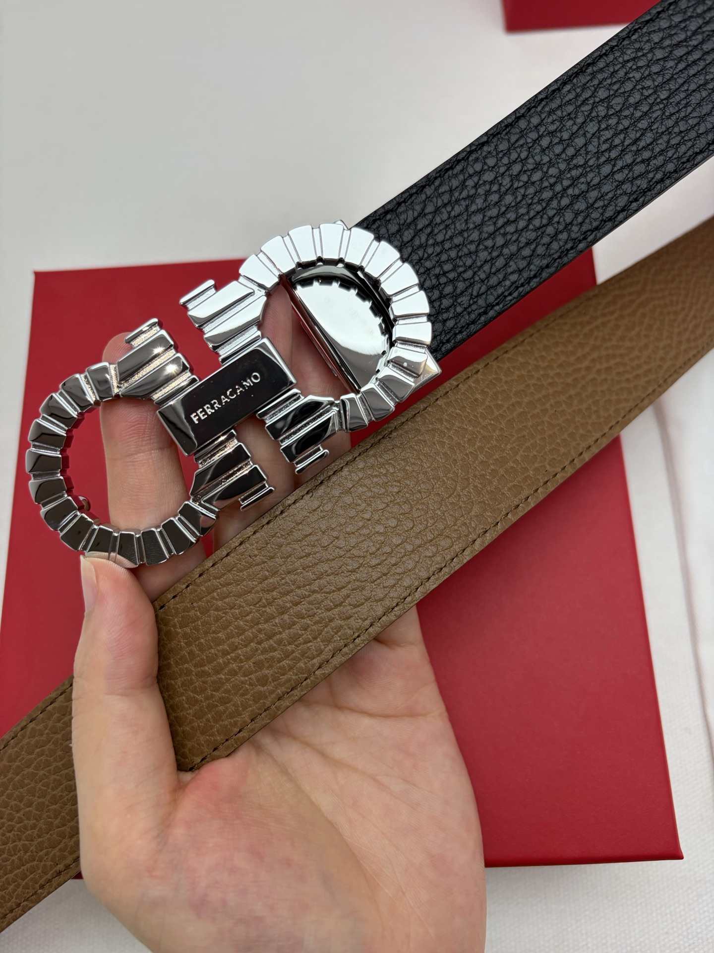 Ferragamo Belt – 35mm