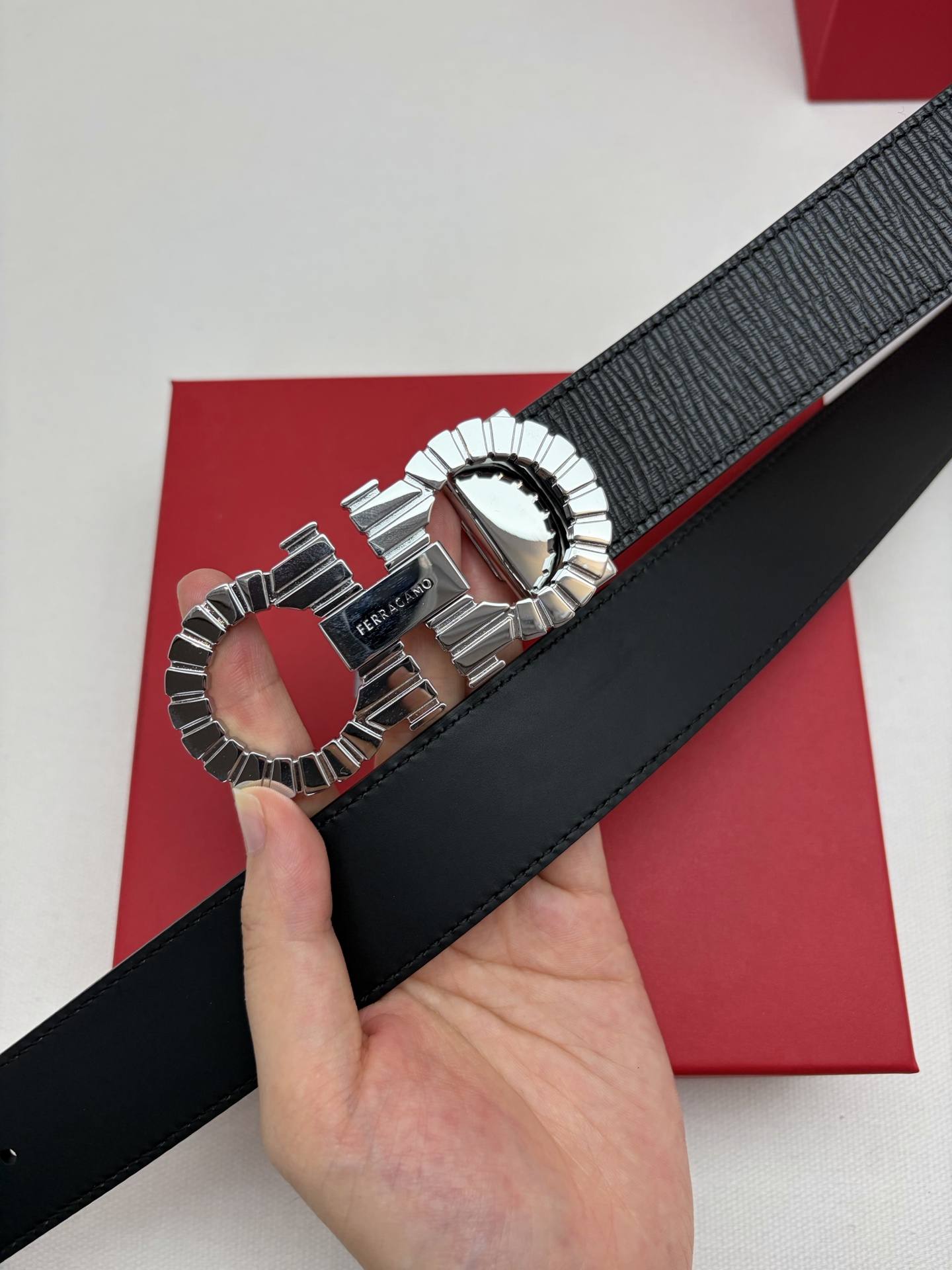 Ferragamo Belt – 35mm
