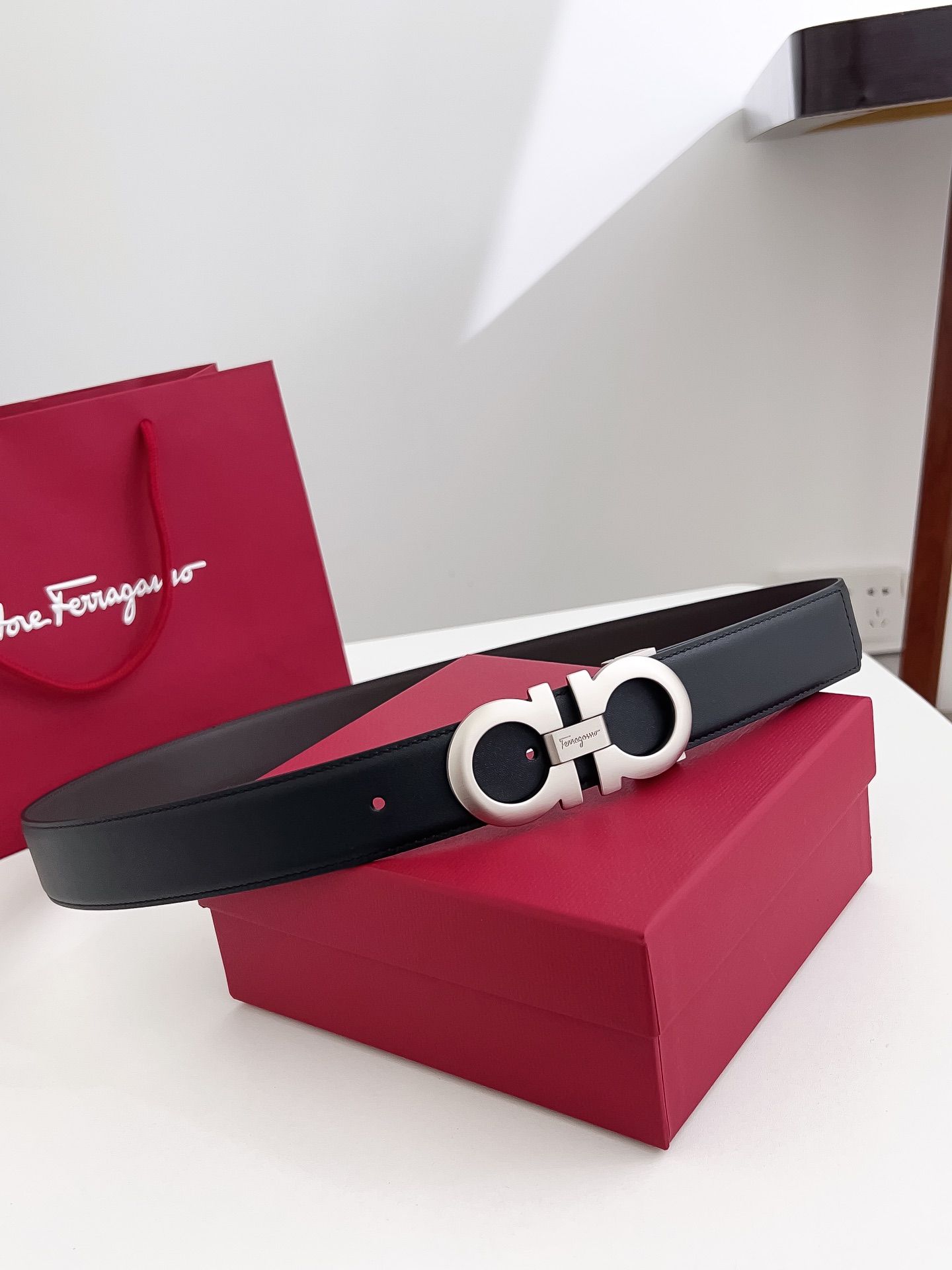 Ferragamo Belt – 35mm